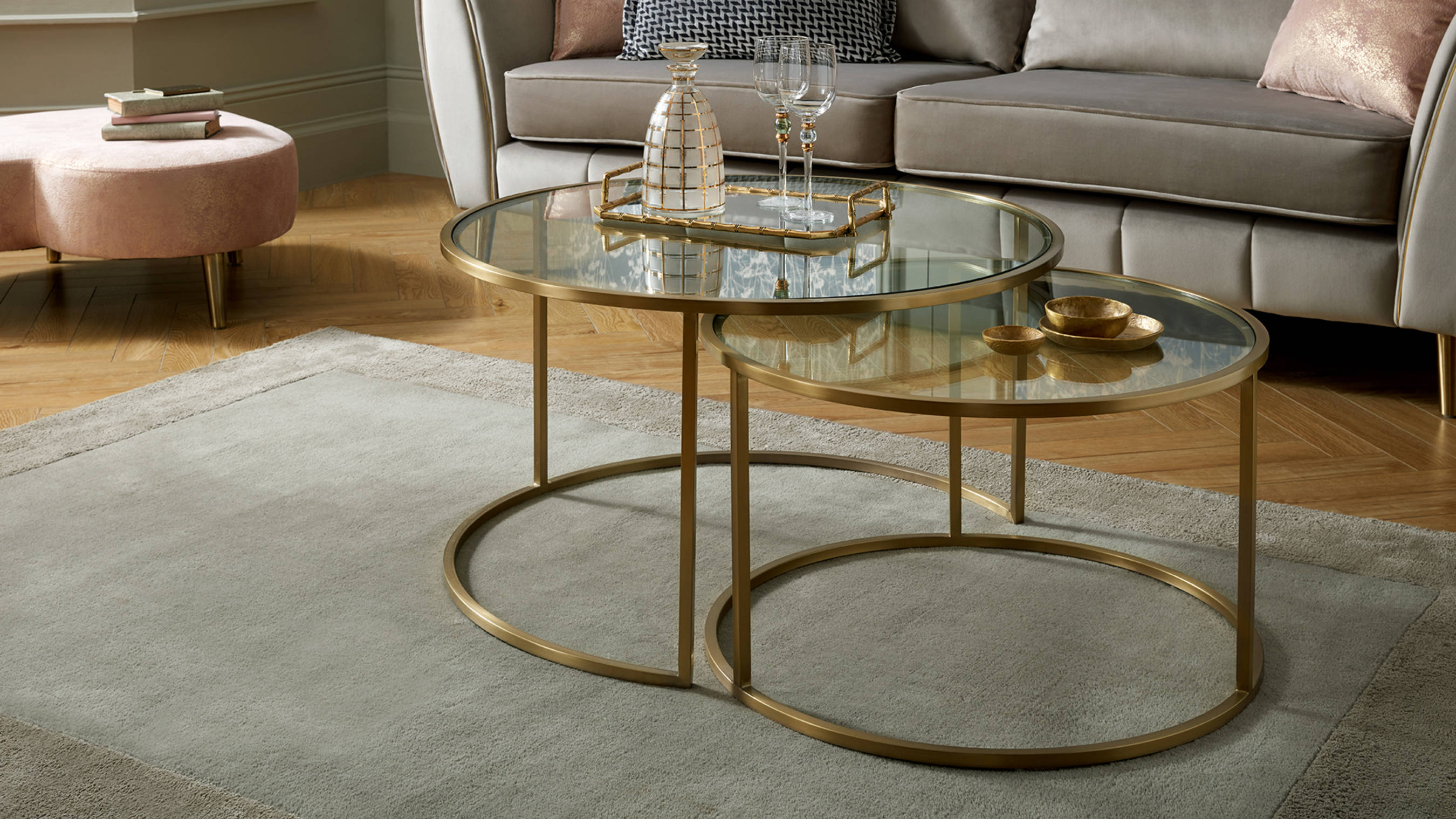 Sofology table sale lamps